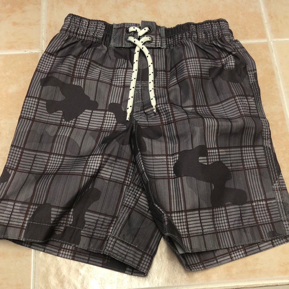 Gap kids swimming trunks boys size 3